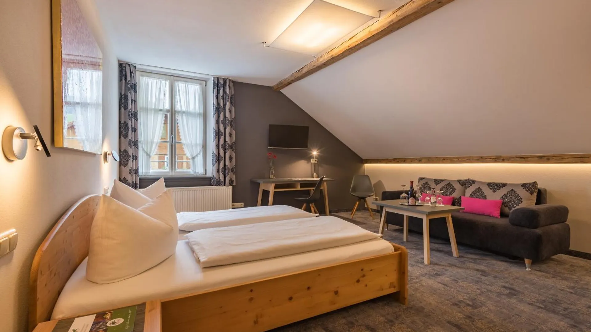 Landgasthof Roessle - Beim Kraeuterwirt Oberstaufen Hotel